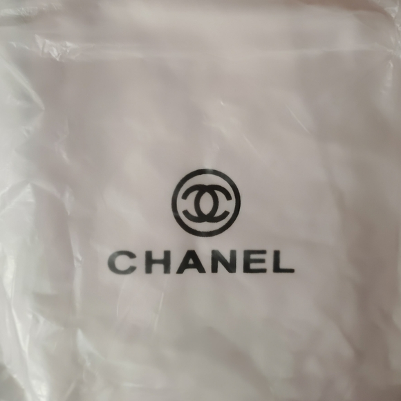 🖤🩷PINK+BLACK C*C QUILTED DOUBLE STRAP BAG🩷🖤 - Picture 6 of 6